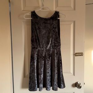 Velvet backless dress
